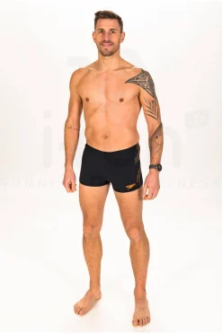 Aquashort Tech Panel