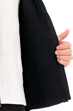 Essential Insulator Hybrid