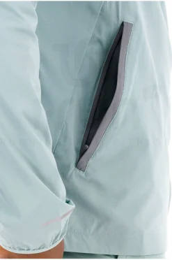 Impossibly Light Windrunner