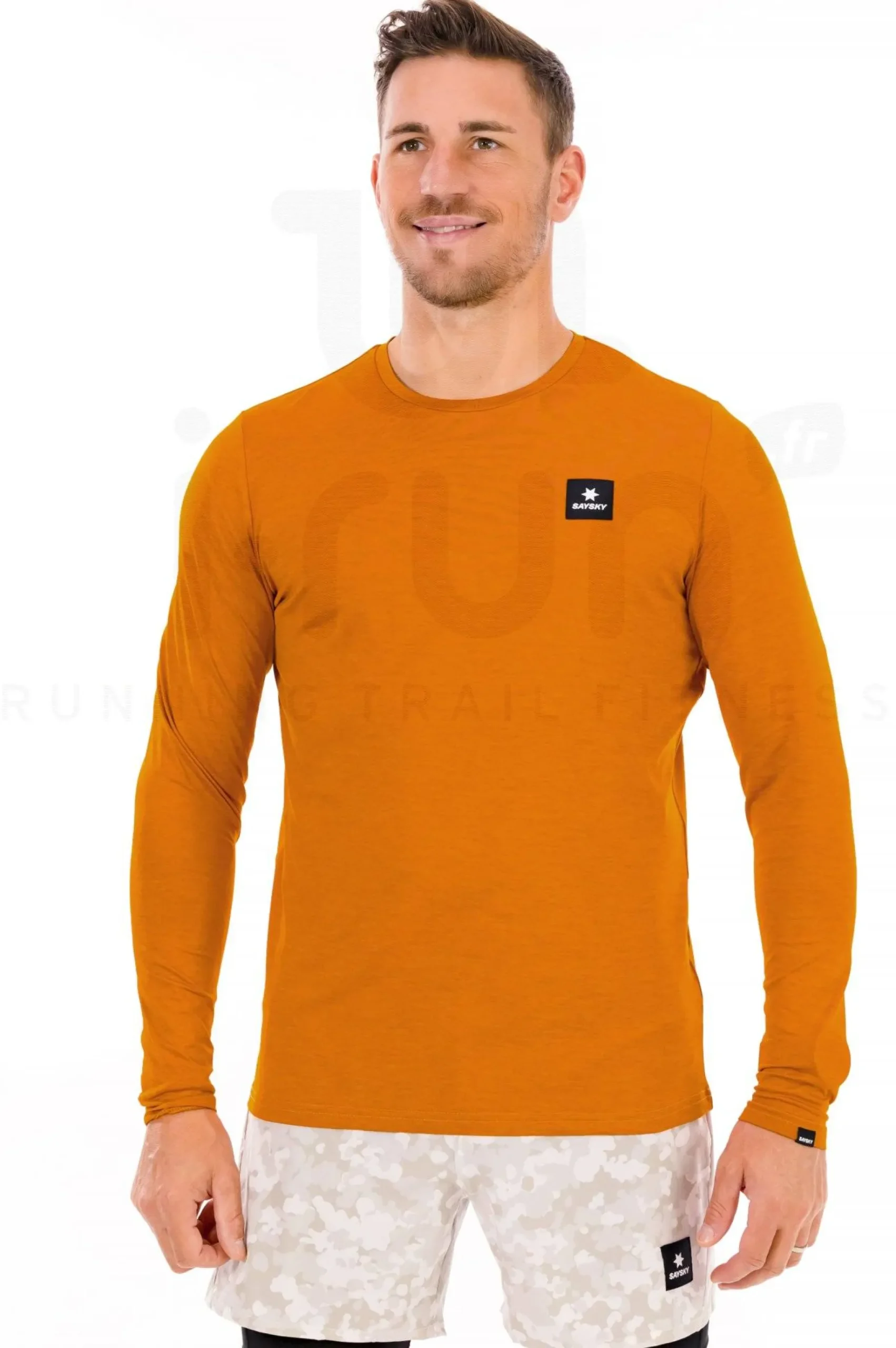 Reflective Logo Pace