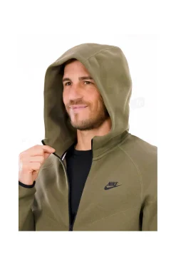 Tech Fleece Windrunner M