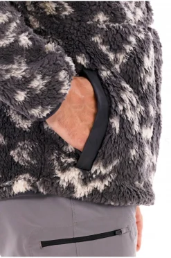 Winter Pass Reversible Fleece